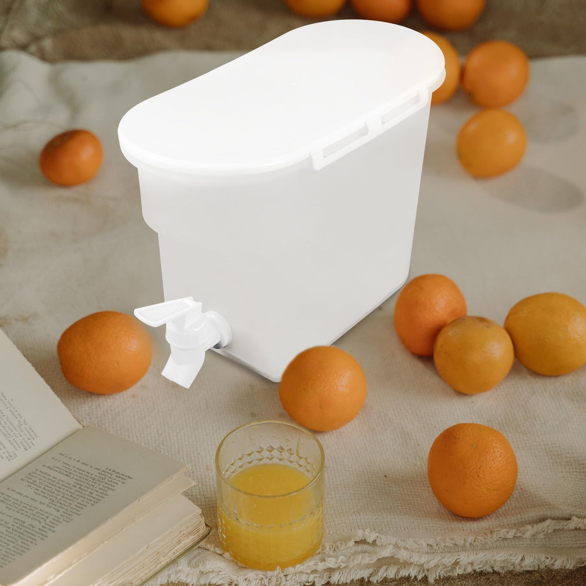 Cold Water Pitcher with Faucet C11297