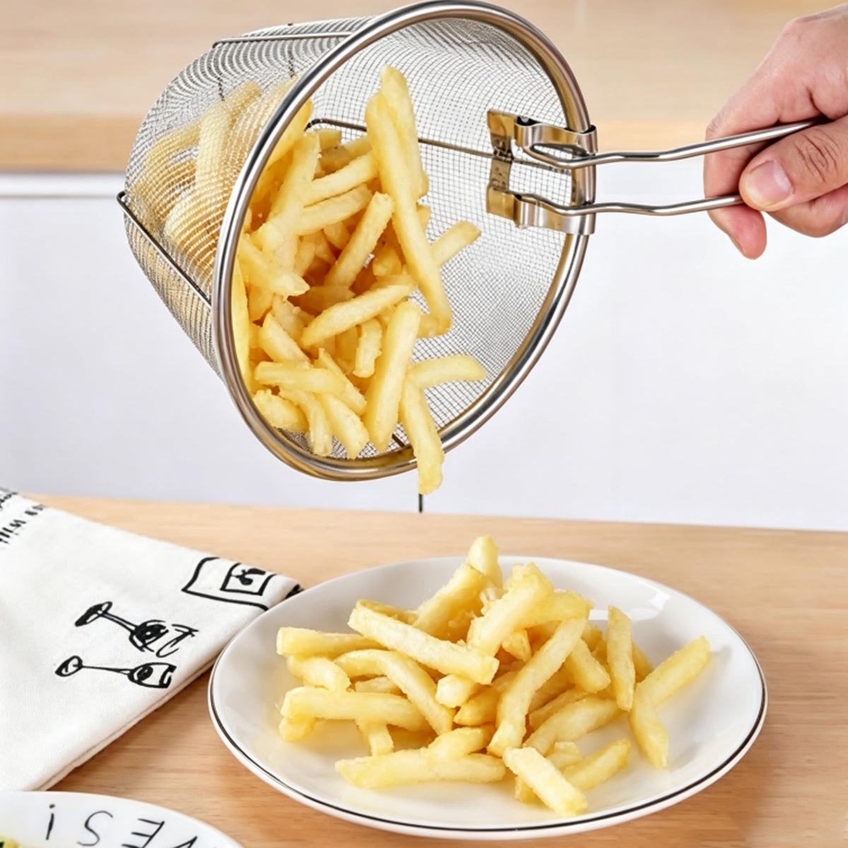 7 inch Stainless Steel Deep Fryer Basket S176704